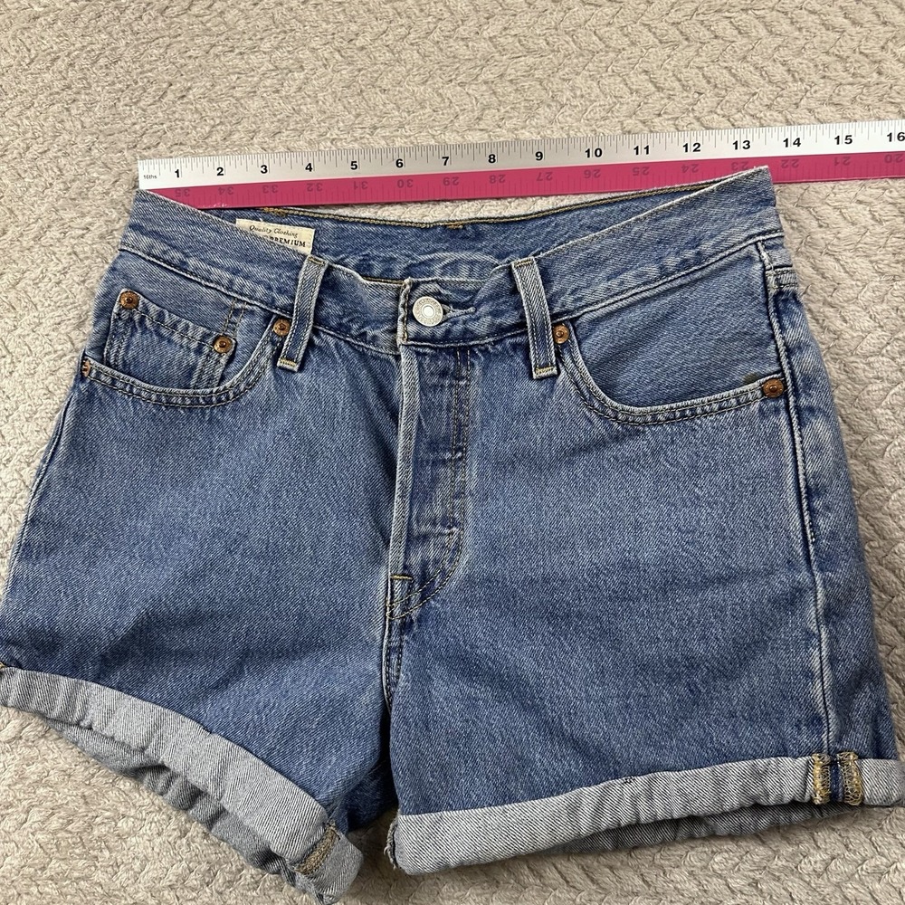 Levi's 501 xx Denim Shorts Women's 25 Button fly Daisy dukes Country western - Picture 4 of 10